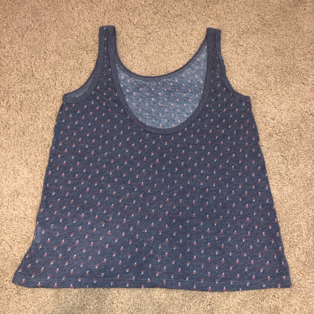 🦄 5/$5 Character Hero Floral Scoopneck Tank Top